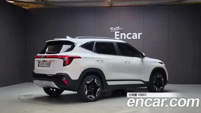 Kia Seltos 2022 — Photo 34/38
