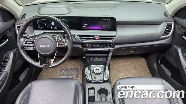 Kia Seltos 2022 — Photo 9/38