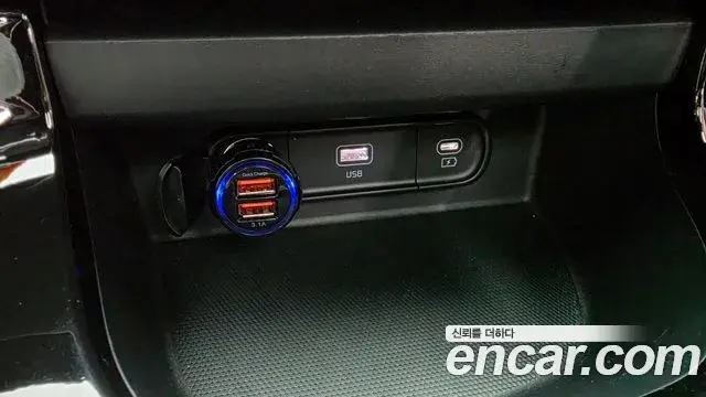Kia Seltos 2022 — Photo 5/38