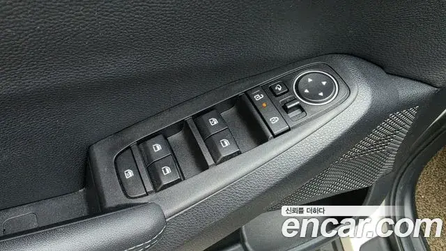 Kia Seltos 2022 — Photo 4/38