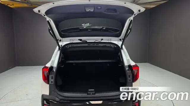 Kia Seltos 2022 — Photo 32/38