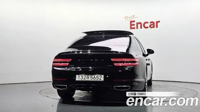 Genesis Electrified G80 2021 — Photo 4/20