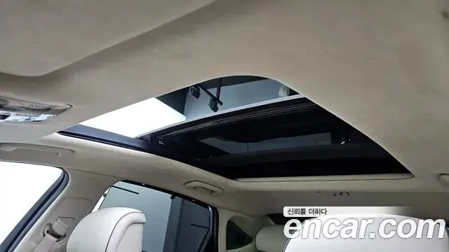 Genesis Electrified G80 2021 — Photo 18/20