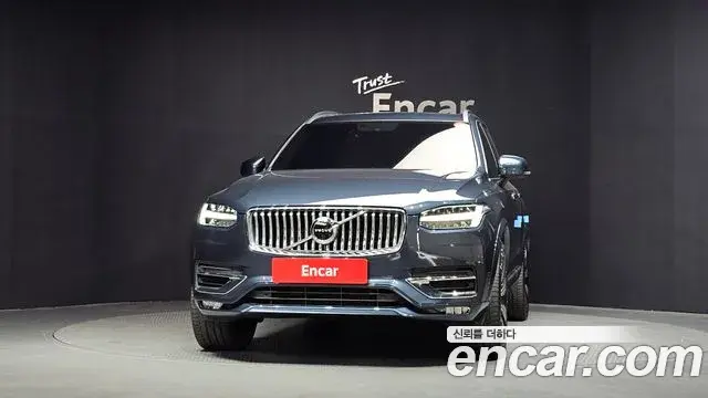 Volvo XC90 2022 — Фото 3/20