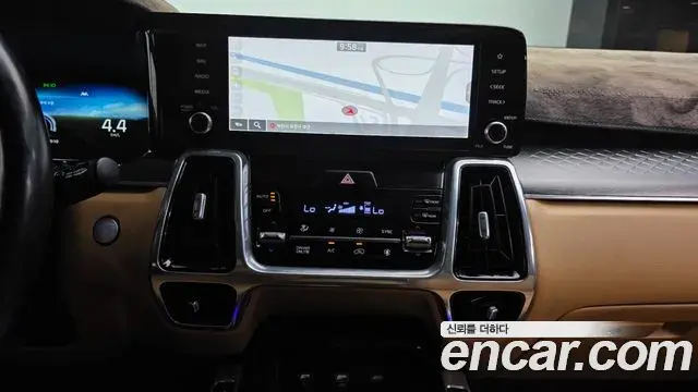 Kia Sorento 2020 — Фото 14/20