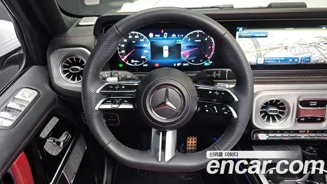 Mercedes-Benz G-Class 2025 — Фото 12/20