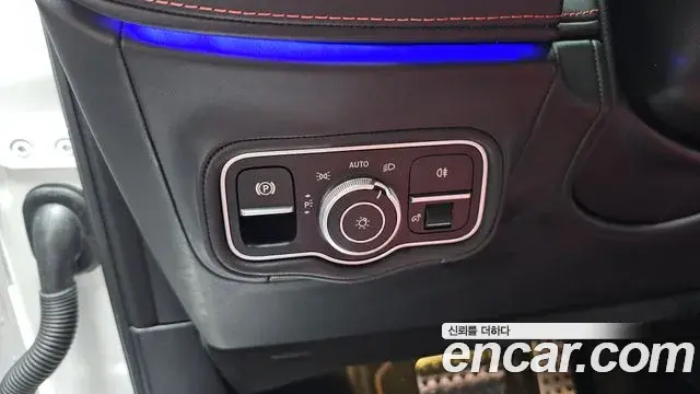 Mercedes-Benz G-Class 2025 — ფოტო 2/36