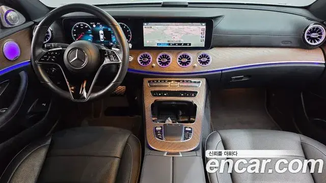 Mercedes-Benz E-Class 2020 — Фото 7/20