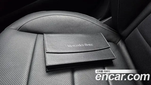 Mercedes-Benz E-Class 2020 — Фото 16/20