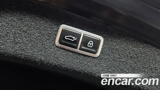 Genesis Electrified G80 2022 — Şəkil 17/20