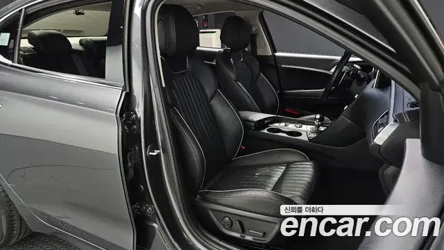 Genesis G70 2019 — Şəkil 15/20