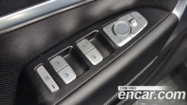 Genesis G70 2019 — Şəkil 12/20