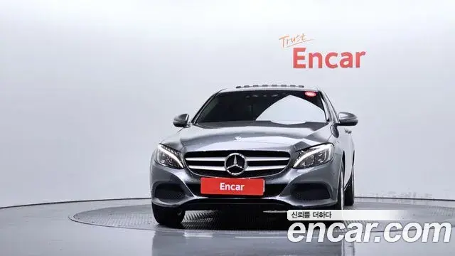 Mercedes-Benz C-Class 2018 — Фото 3/20
