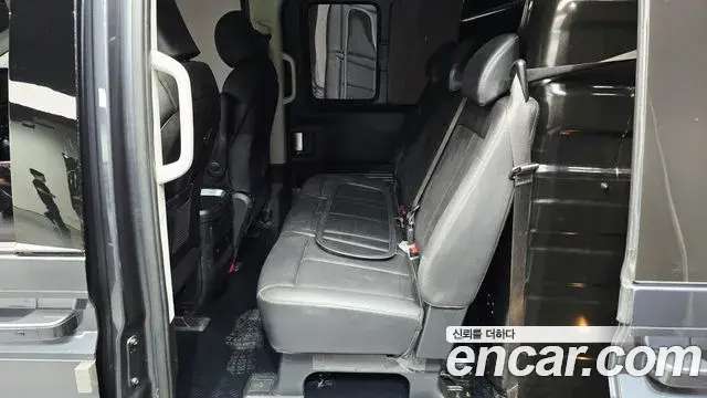 Hyundai Staria 2023 — Фото 12/20