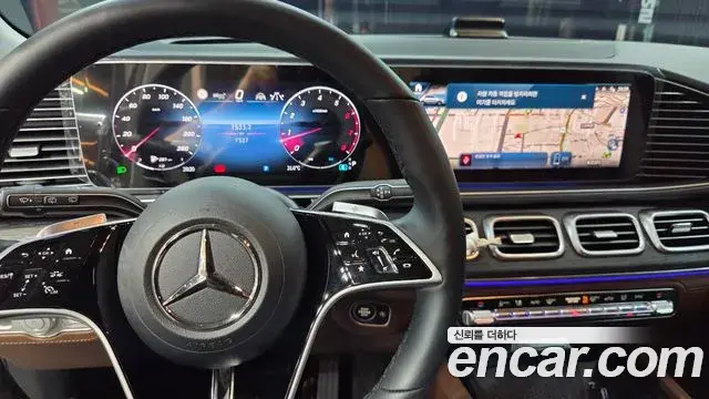 Mercedes-Benz GLE-Class 2025 — Фото 1/13