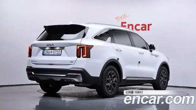 Kia Sorento 2025 — ფოტო 15/39
