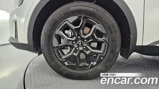 Kia Sorento 2025 — ფოტო 30/39