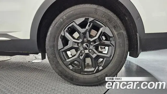 Kia Sorento 2025 — ფოტო 8/39