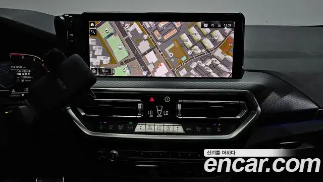 BMW X4 2022 — Фото 14/20