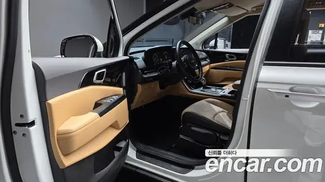 Kia Carnival 2022 — Фото 10/20