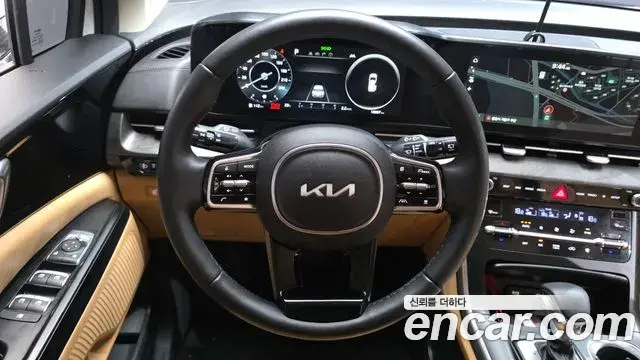 Kia Carnival 2022 — Фото 13/20
