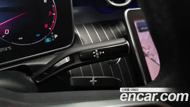 Mercedes-Benz C-Class 2023 — Фото 9/20