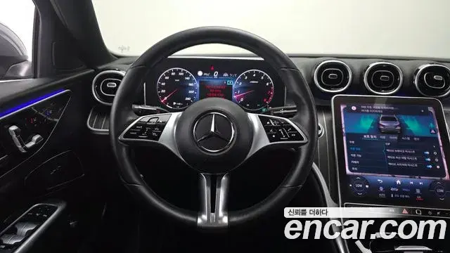 Mercedes-Benz C-Class 2023 — Фото 14/20