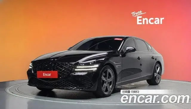 Genesis Electrified G80 2025 — Фото 1/20