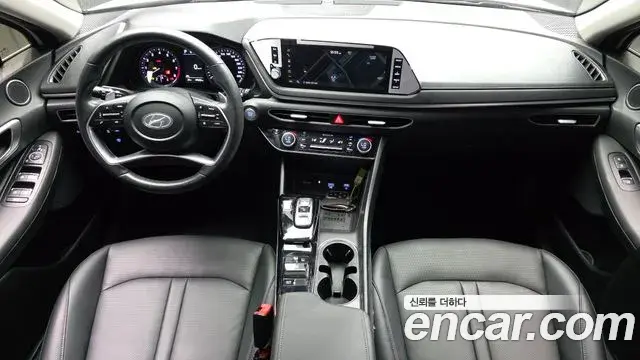 Hyundai Sonata 2022 — Фото 7/20