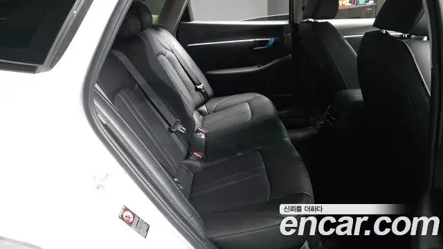 Hyundai Sonata 2022 — Фото 12/20