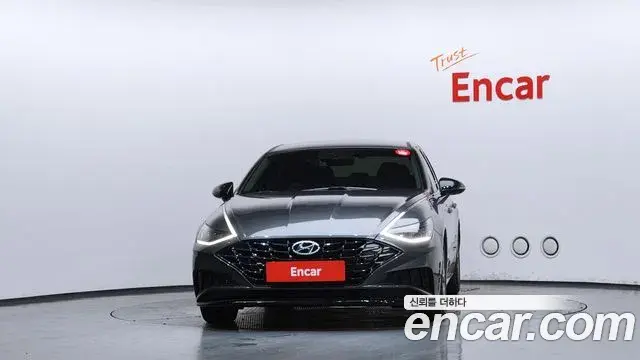 Hyundai Sonata 2022 — Фото 3/20