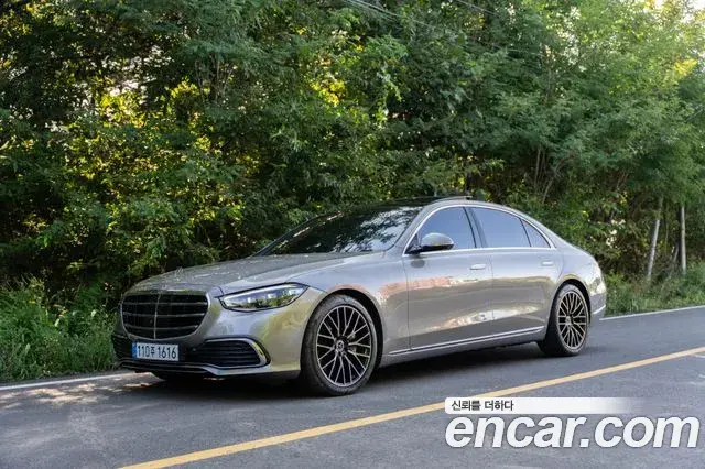 Mercedes-Benz S-Class 2024 — Фото 9/20
