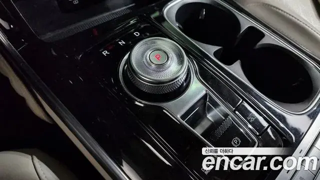 Kia Carnival 2021 — Фото 9/20