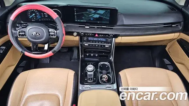 Kia Carnival 2020 — Фото 7/20