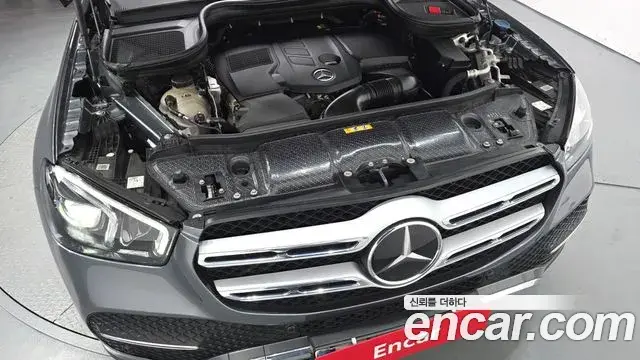 Mercedes-Benz GLE-Class 2021 — Фото 6/20