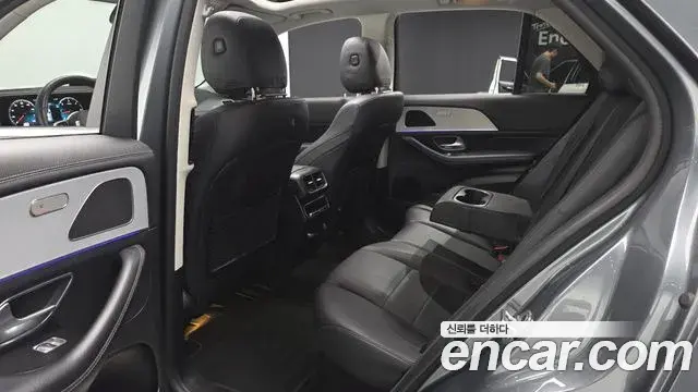 Mercedes-Benz GLE-Class 2021 — Фото 11/20