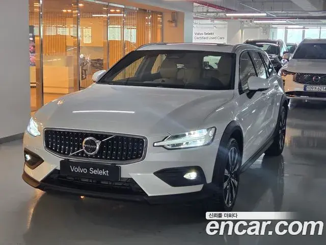 Volvo V60 Cross Country 2026 — Şəkil 2/18