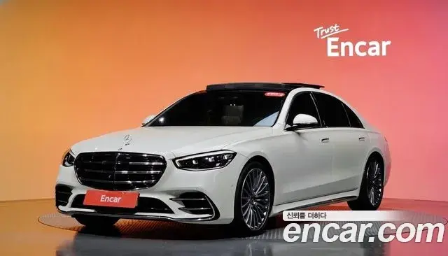 Mercedes-Benz S-Class 2023 — Фото 1/20