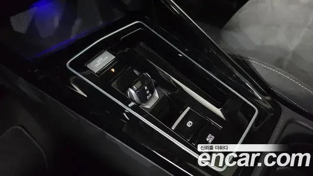Volkswagen Golf 2022 — Şəkil 18/35