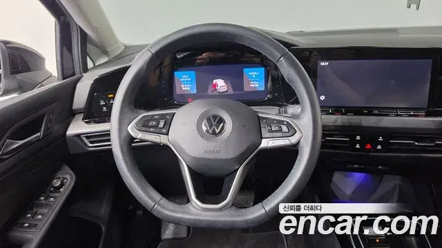 Volkswagen Golf 2022 — Şəkil 33/35