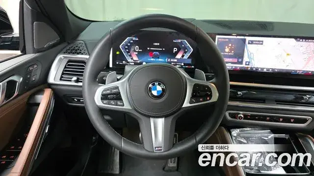 BMW X6 2025 — Фото 14/20