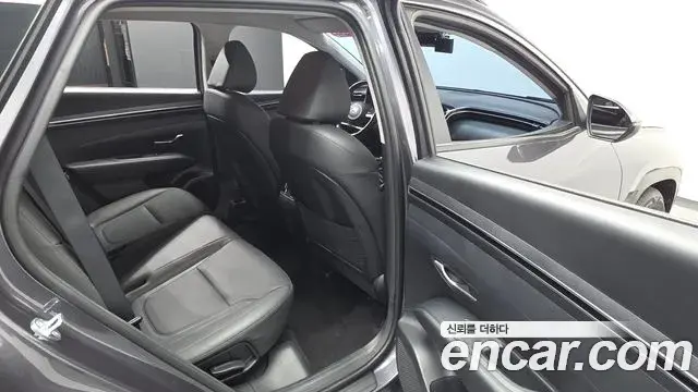 Hyundai The New Tucson 2023 — Фото 11/20