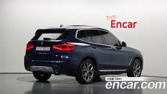 BMW X3 2019 — Фото 2/20