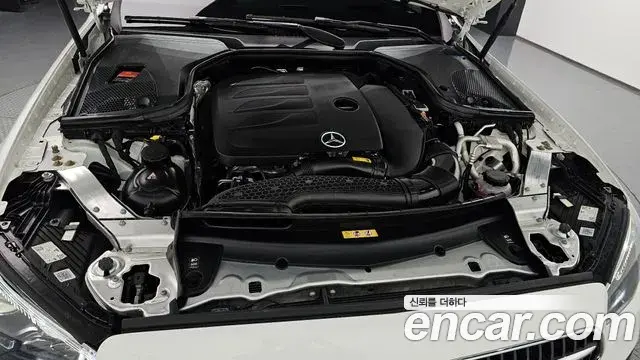 Mercedes-Benz E-Class 2021 — Фото 6/20