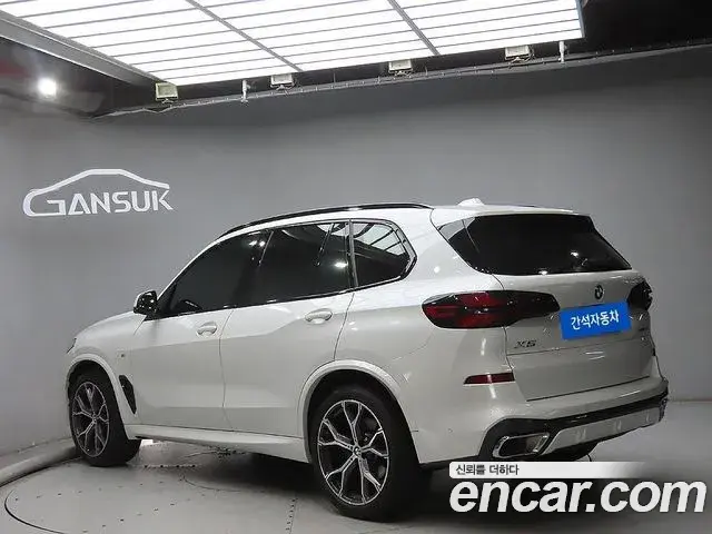 BMW X5 2025 — Фото 2/20