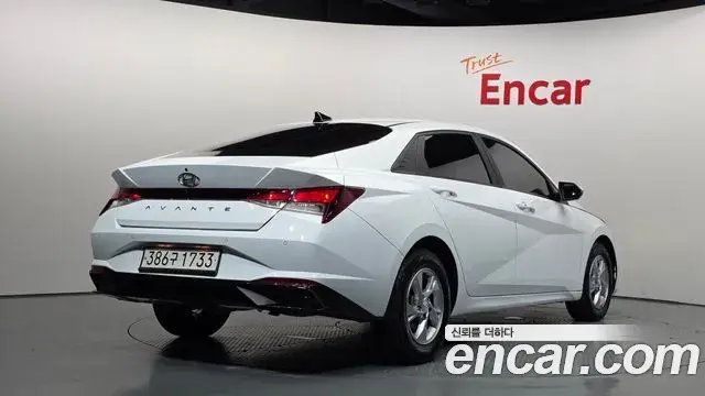 Hyundai Avante 2020 — Фото 2/20