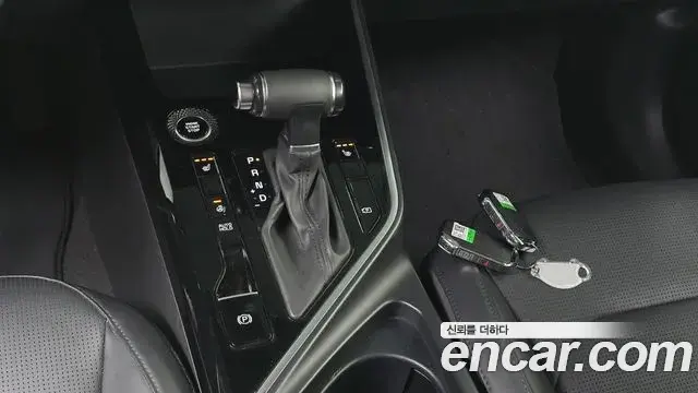 Kia Niro 2022 — Фото 9/20