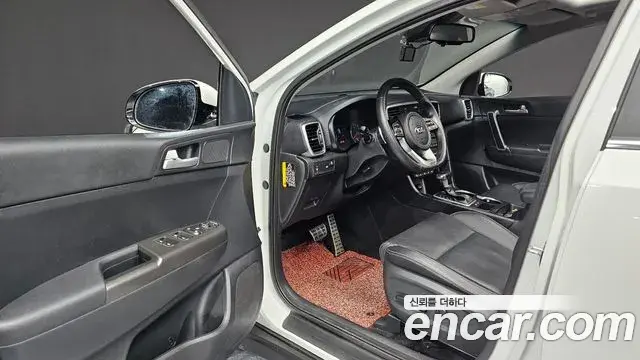Kia Sportage The Bold 2019 — Фото 10/20