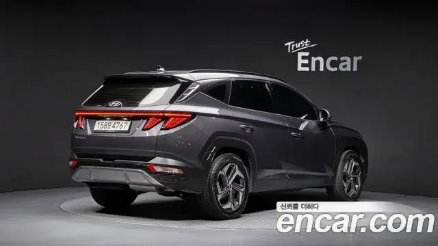Hyundai The New Tucson 2022 — Фото 2/20