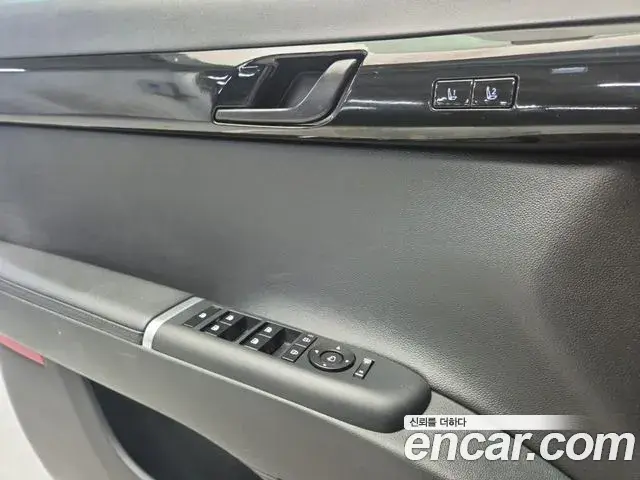 Hyundai Grandeur 2023 — Фото 18/20